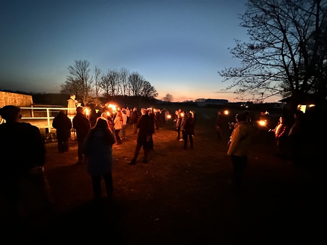 Bild "http://www.haselburg.de/mozilocms/kategorien/16_Termine%20und%20Aktuelles/dateien/term25.jpg"